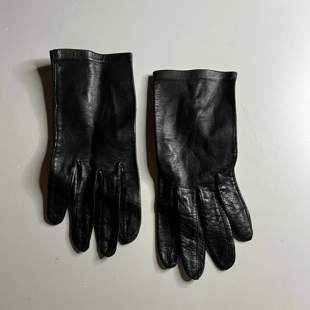 Vintage 1950s Black Leather Gloves Pearl Button Wrist Length Mid Century Retro